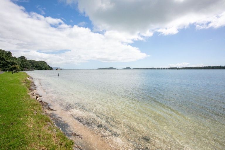 Photo of property in 24 Esplanade Road, Tahawai, Katikati, 3170