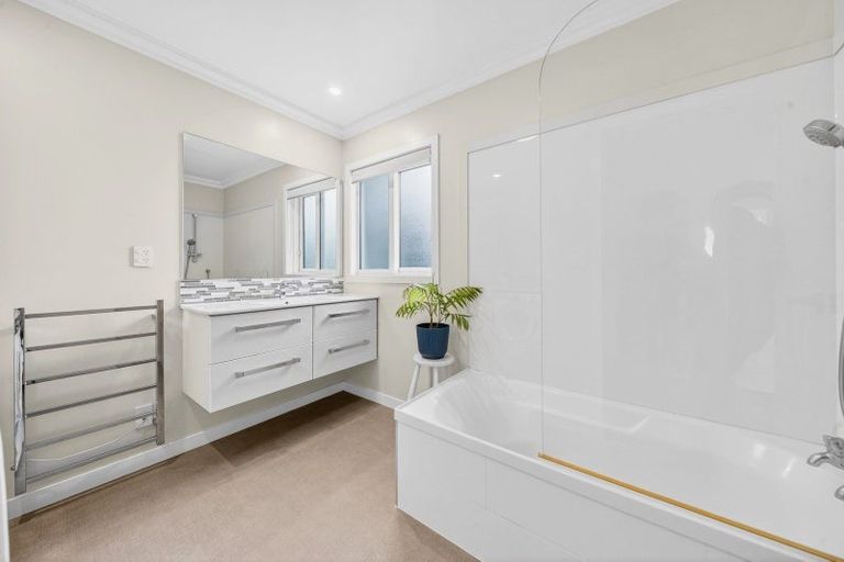 Photo of property in 57 Daniell Street, Solway, Masterton, 5810