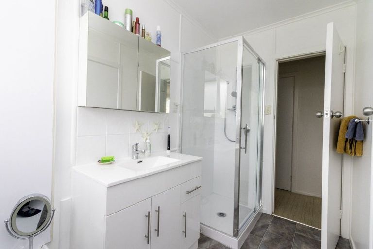 Photo of property in 27 Shaw Avenue, Paeroa, 3600