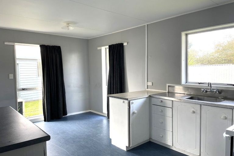 Photo of property in 9b Lander Place, Flaxmere, Hastings, 4120