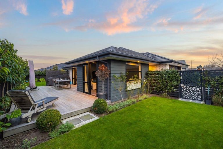 Photo of property in 129 Georgina Street, Marshland, Christchurch, 8083