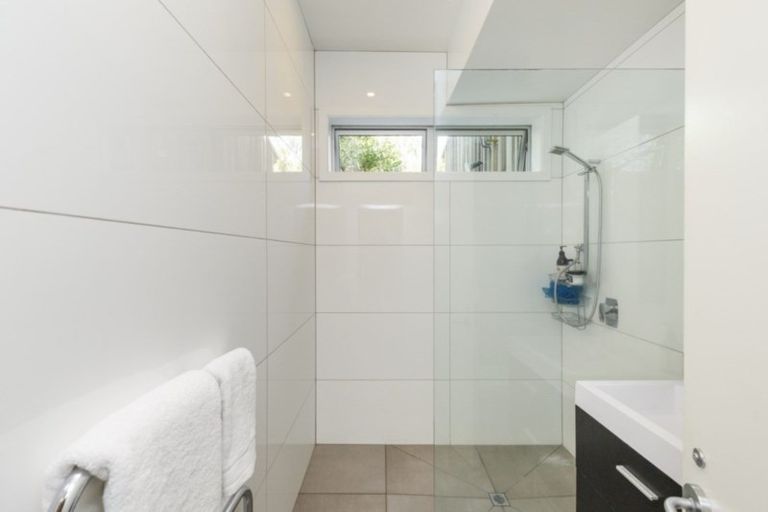 Photo of property in 51 The Strand, Fitzherbert, Palmerston North, 4410