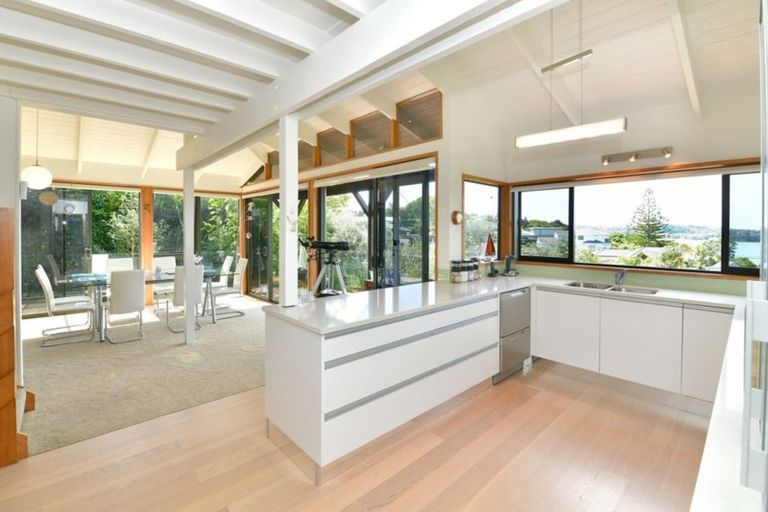Photo of property in 44 Swann Beach Road, Stanmore Bay, Whangaparaoa, 0932