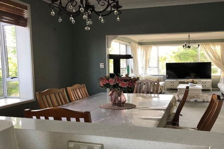 Photo of property in 86 Barrack Road, Mount Wellington, Auckland, 1060