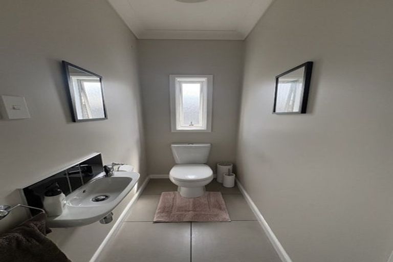 Photo of property in 3 Cassino Crescent, Onekawa, Napier, 4110