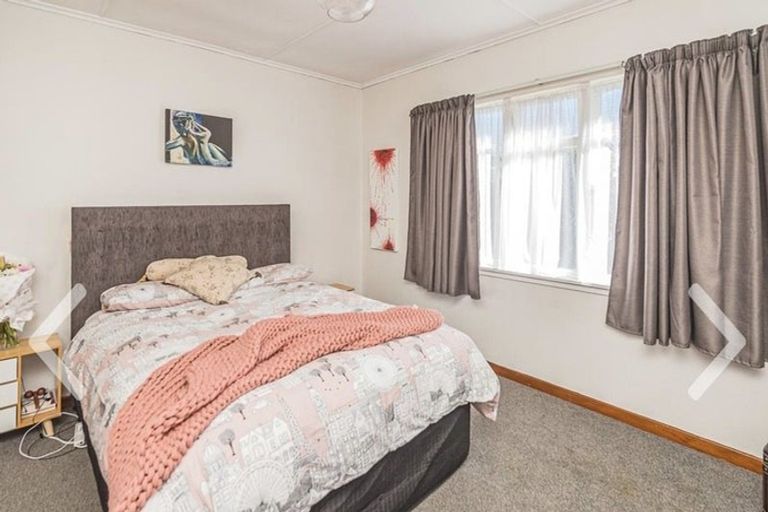 Photo of property in 26 Burton Avenue, Whanganui East, Whanganui, 4500