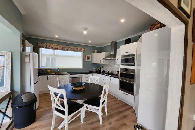 Photo of property in 20 Witham Street, Oamaru North, Oamaru, 9400