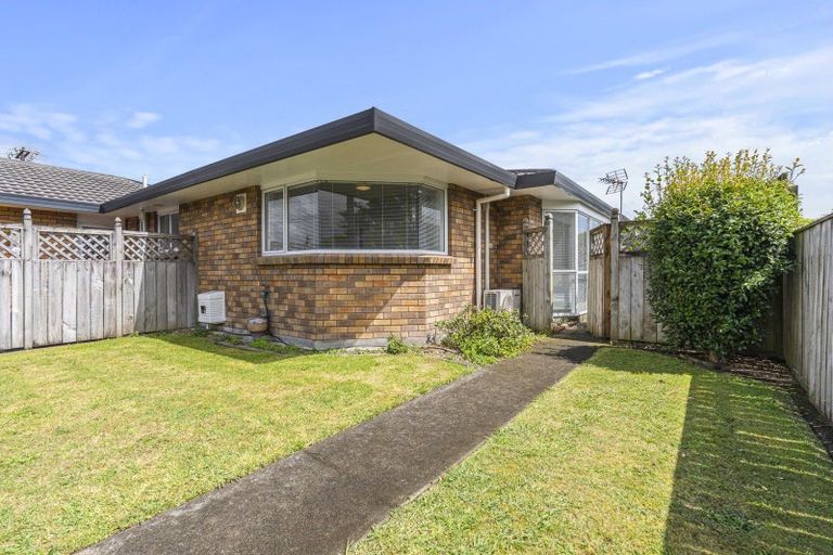 Photo of property in 3/39 Sackville Street, Fitzroy, New Plymouth, 4312