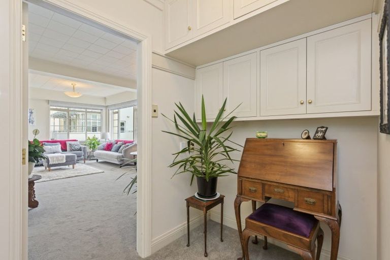 Photo of property in Wharenui Apartments, 274 Oriental Parade, Oriental Bay, Wellington, 6011