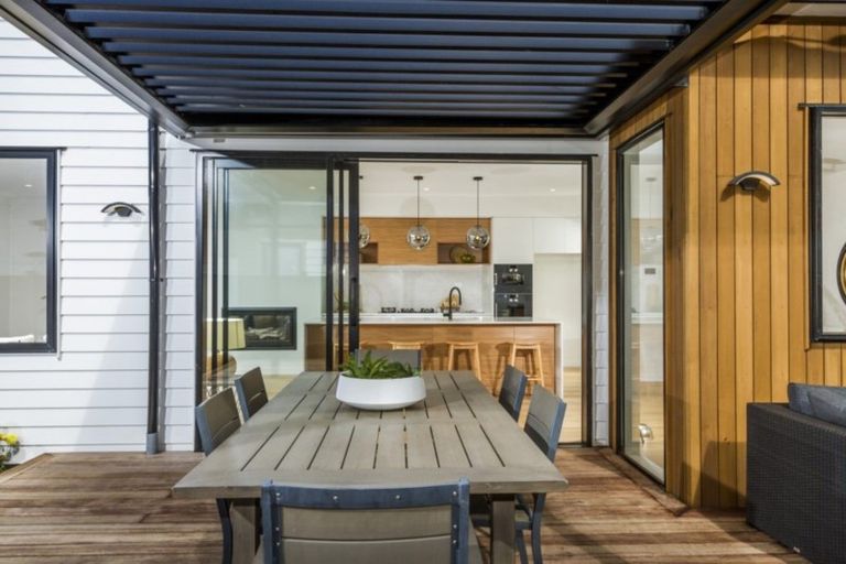 Photo of property in 9 Keel Street, Long Bay, Auckland, 0630