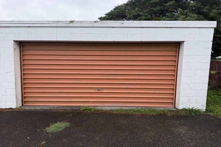 Photo of property in 2/25 Overton Road, Papatoetoe, Auckland, 2025