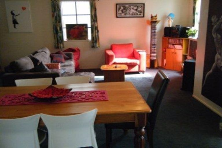 Photo of property in Courtenay Apartments, 606/120 Courtenay Place, Te Aro, Wellington, 6011