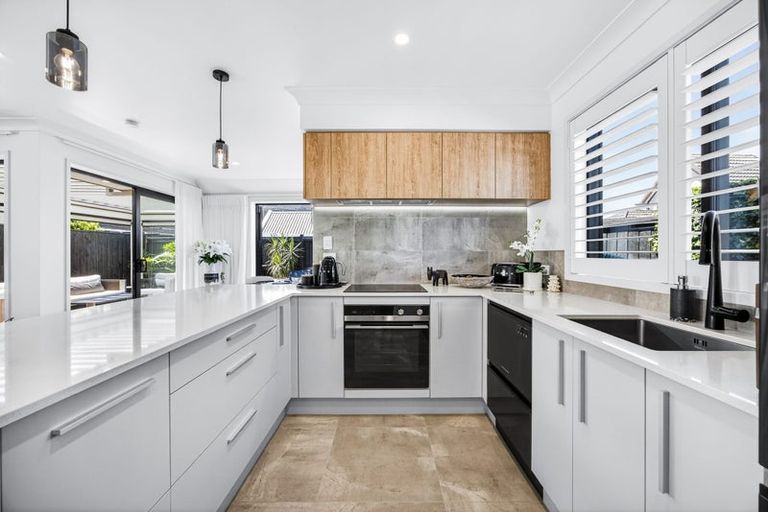 Photo of property in 33a Forest Glen, Orewa, 0931