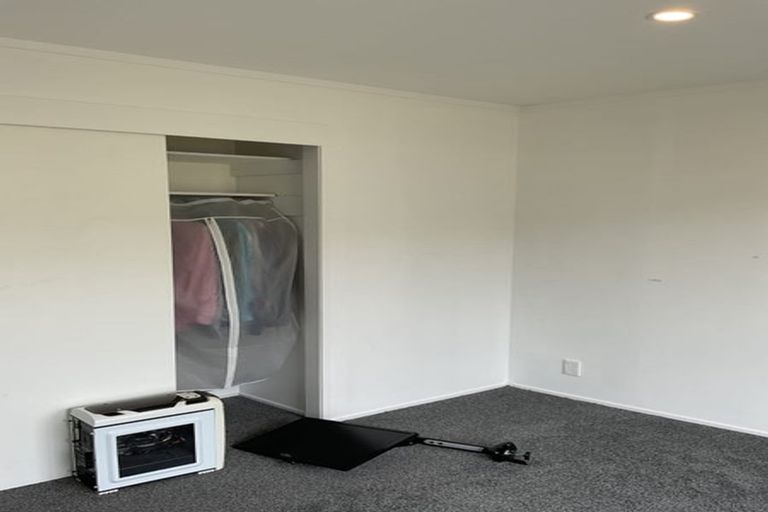 Photo of property in 1/5 Merriefield Avenue, Forrest Hill, Auckland, 0620