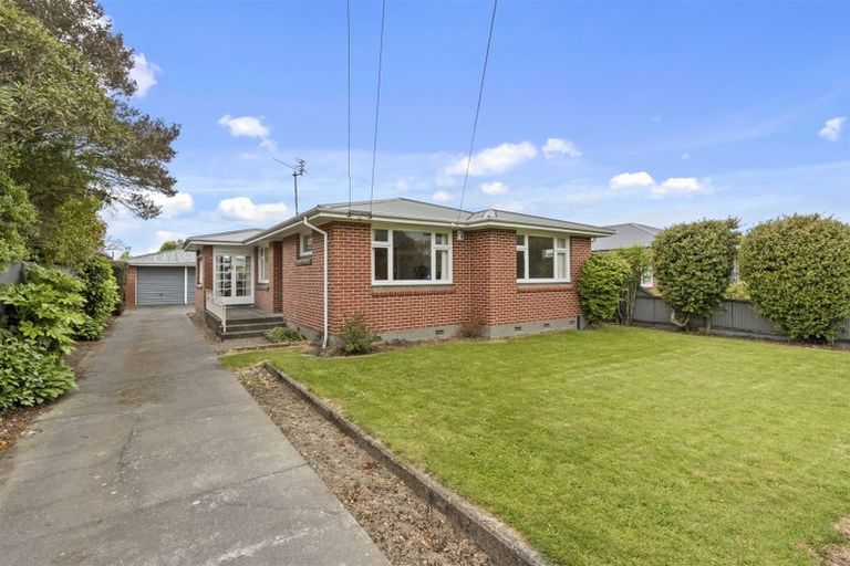 Photo of property in 19 Shearer Avenue, Papanui, Christchurch, 8052
