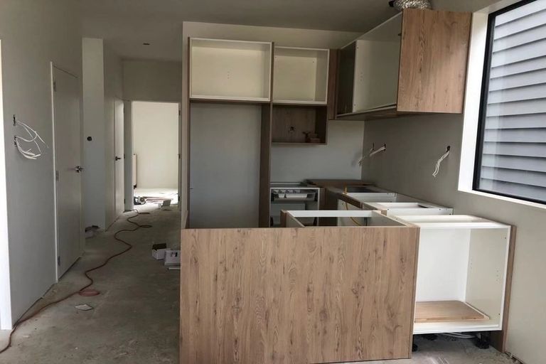 Photo of property in 41 Kaha Road, Takanini, 2110