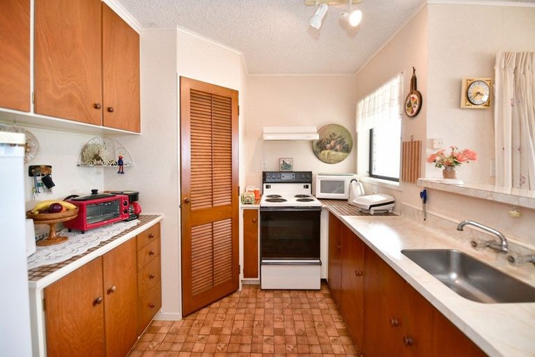 Photo of property in 8c Homestead Road, Manly, Whangaparaoa, 0930