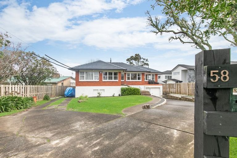 Photo of property in 58 Bleakhouse Road, Howick, Auckland, 2014