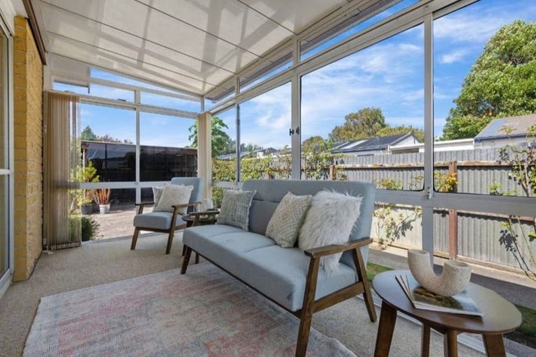 Photo of property in 2/92a Saint Martins Road, Saint Martins, Christchurch, 8022