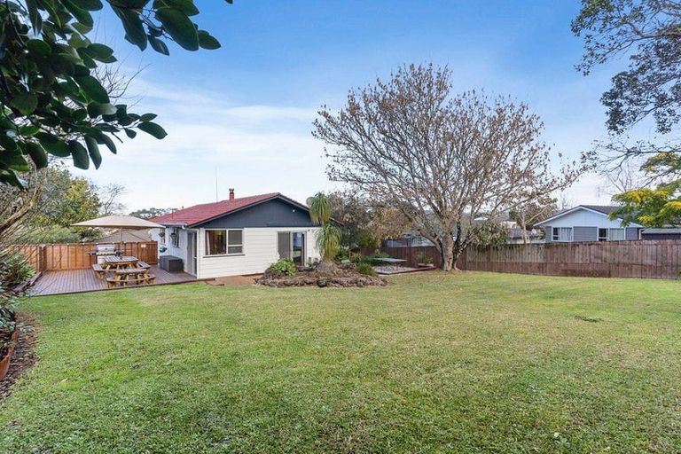 Photo of property in 20 Newham Place, Henderson, Auckland, 0612
