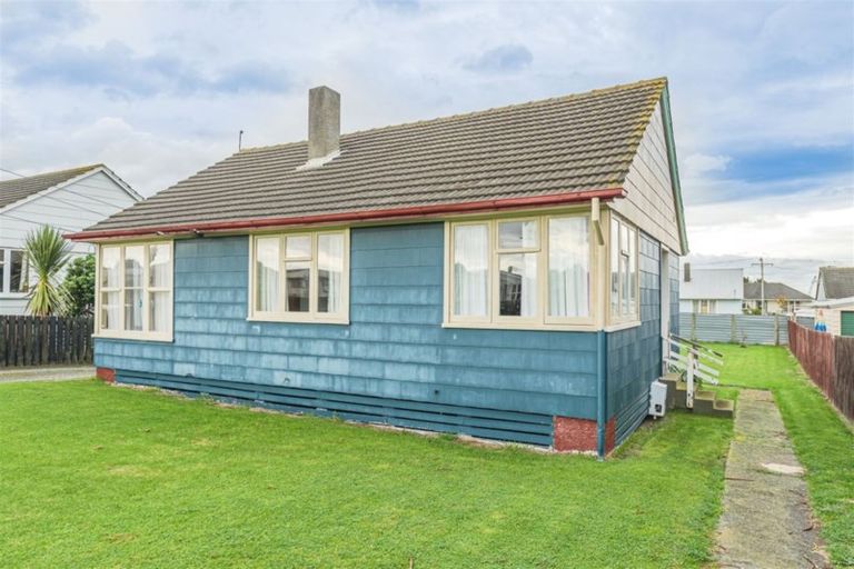 Photo of property in 171 Puriri Street, Castlecliff, Whanganui, 4501