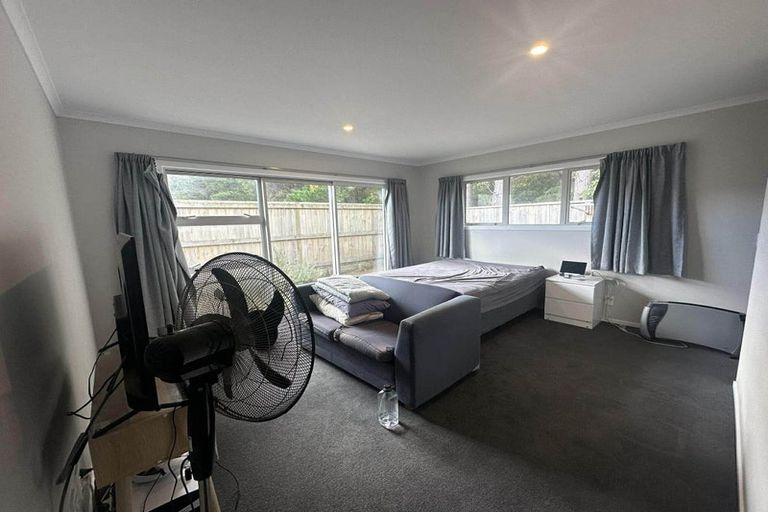 Photo of property in 30 Brian Hughes Road, Wainuiomata, Lower Hutt, 5014