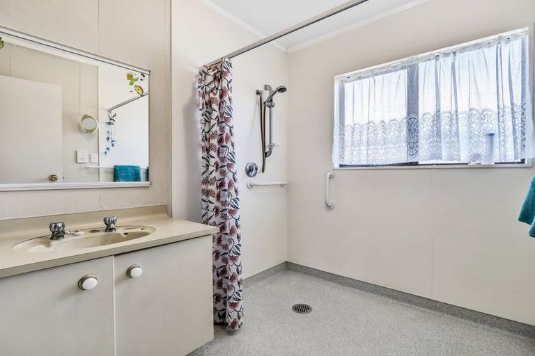 Photo of property in 84 Harbour Road, Ohope, 3121