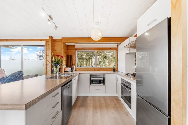 Photo of property in 79 Clinton Road, Tawharanui Peninsula, Warkworth, 0986