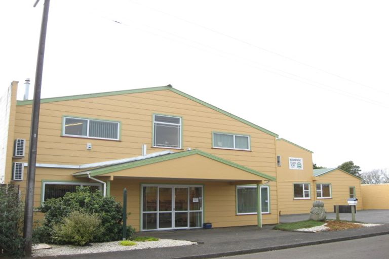 Photo of property in 8 Lynton Street, Upper Vogeltown, New Plymouth, 4310