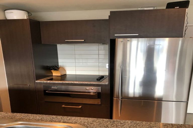 Photo of property in Shoal Haven Apartments, 112a/130 Anzac Street, Takapuna, Auckland, 0622