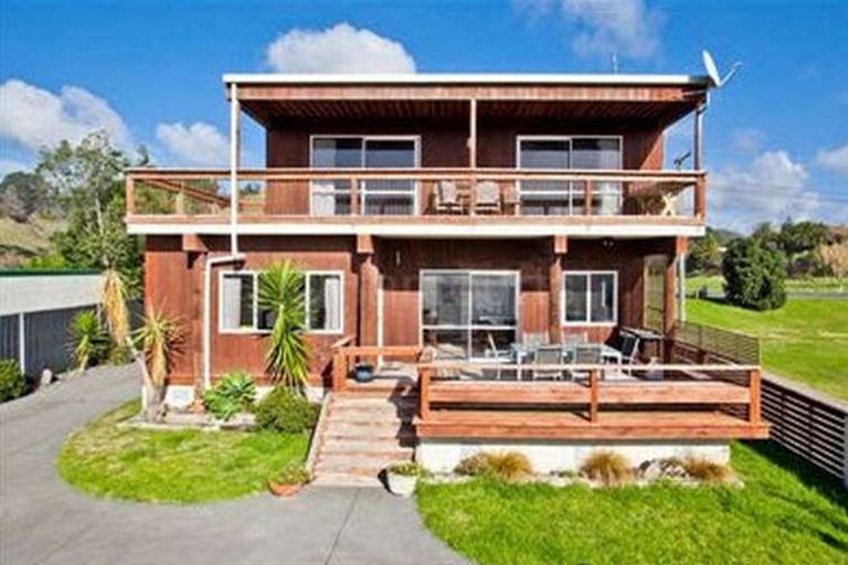 Photo of property in 271 Pohutukawa Avenue, Ohope, 3121