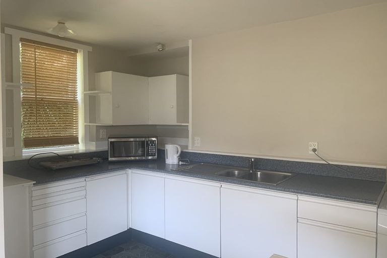 Photo of property in 48 Locking Street, Nelson South, Nelson, 7010