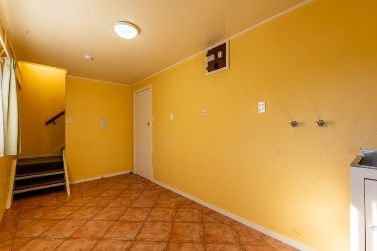 Photo of property in 1/1 Chaucer Street, Highfield, Timaru, 7910