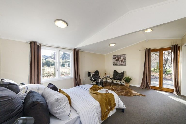 Photo of property in 985 Valley Road, Ashhurst, 4884