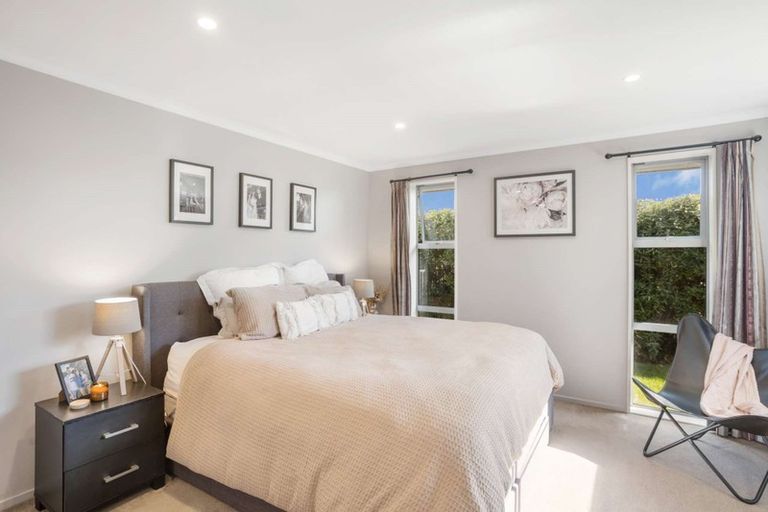 Photo of property in 31a Mataroa Place, Parklands, Christchurch, 8083