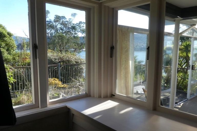 Photo of property in 6 Irvine Road, The Cove, Dunedin, 9077