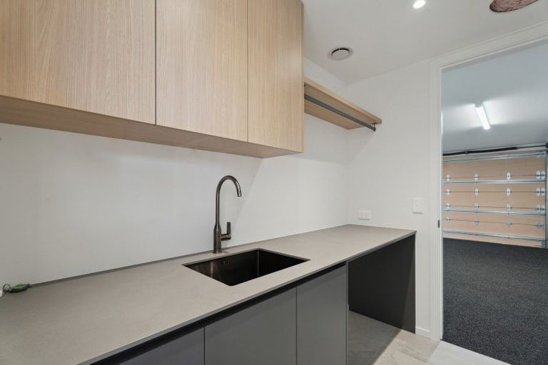 Photo of property in 44 Stackbrae Avenue, Wanaka, 9305