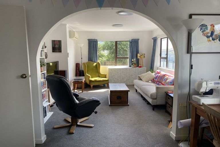 Photo of property in 1/67 Hector Street, Seatoun, Wellington, 6022