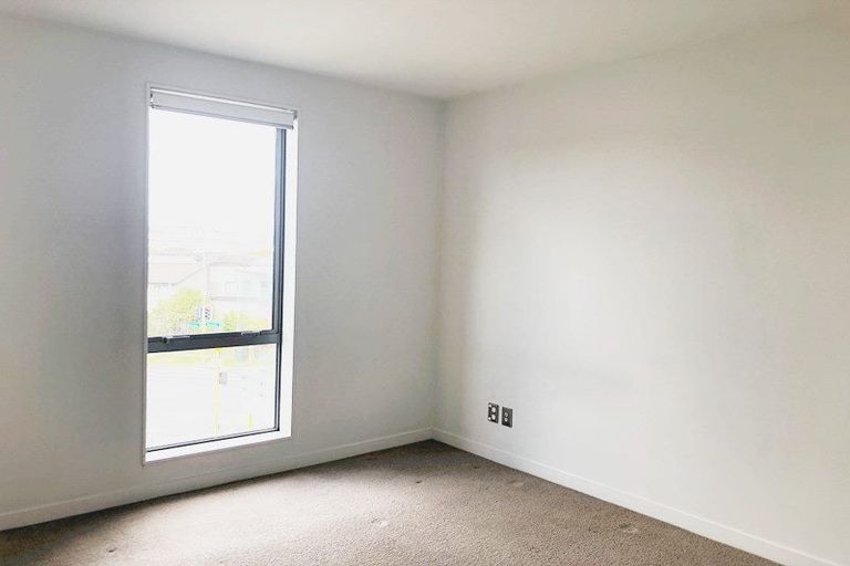 Photo of property in 7/136g Stancombe Road, Flat Bush, Auckland, 2016