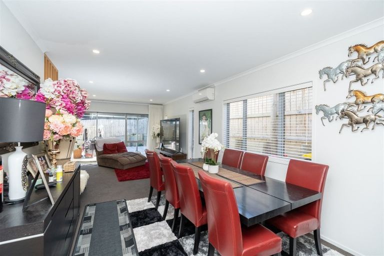 Photo of property in 6 Springside Court, Huntington, Hamilton, 3210