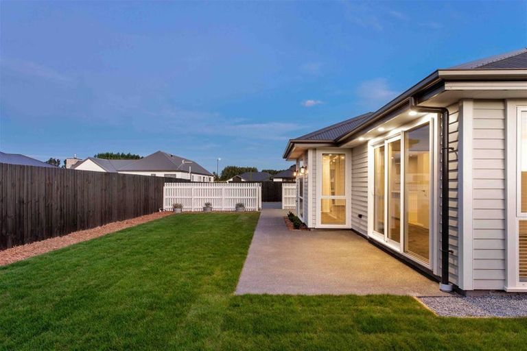 Photo of property in 26 Mcquillan Avenue, Woodend, 7610