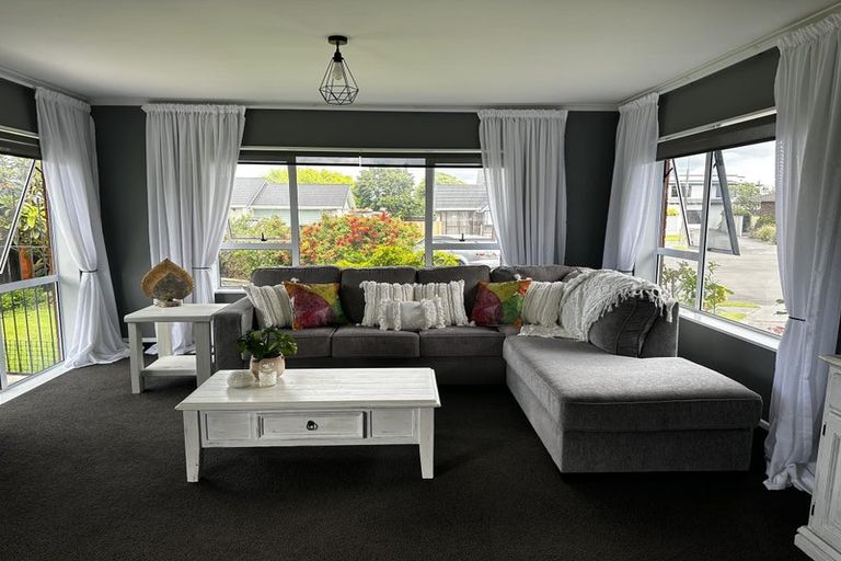 Photo of property in 6 Hampton Place, Springvale, Whanganui, 4501