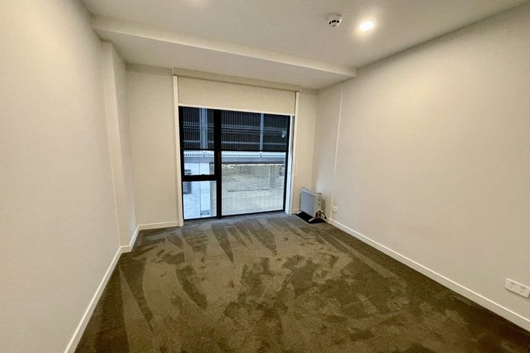 Photo of property in Pinnacle Apartments, E104/160 Victoria Street, Te Aro, Wellington, 6011