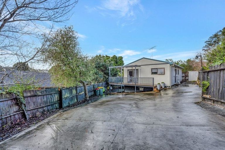 Photo of property in 2/38 Arlette Place, Massey, Auckland, 0614