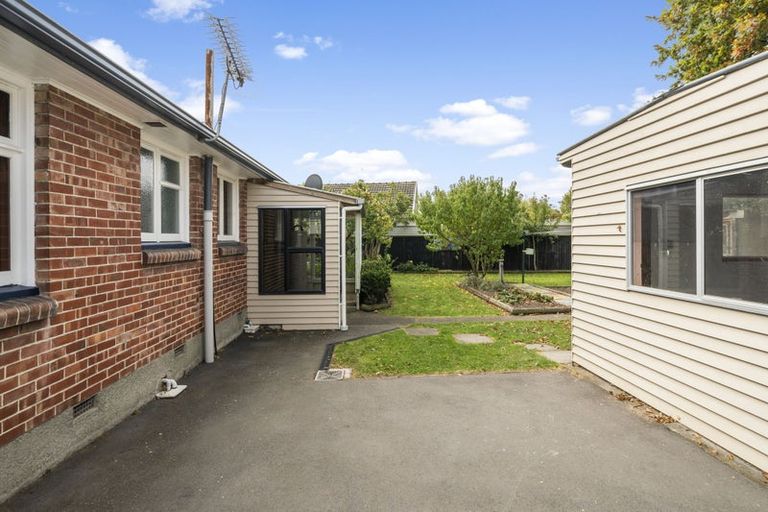 Photo of property in 112 Smith Street, Woolston, Christchurch, 8062