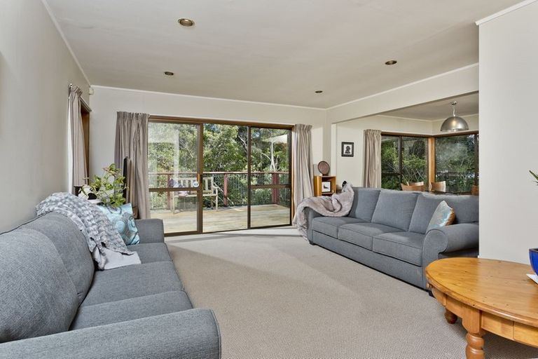 Photo of property in 2/14 Kauri Road, Birkenhead, Auckland, 0626