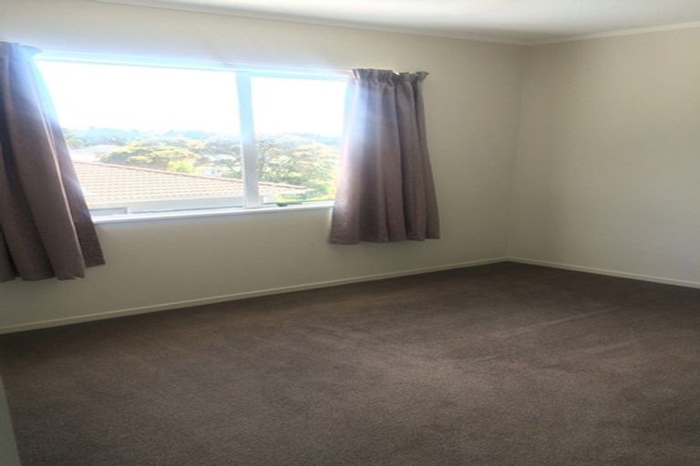 Photo of property in 46 Gallony Avenue, Massey, Auckland, 0614