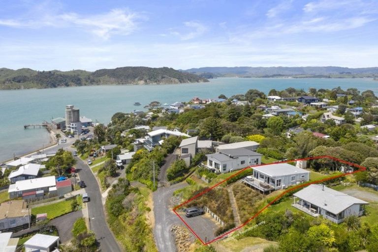 Photo of property in 15 Rose Street, Raglan, 3225