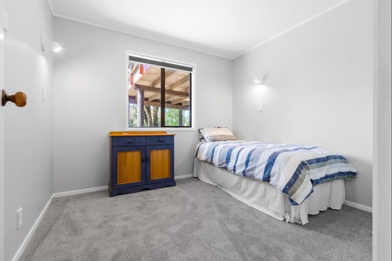 Photo of property in 68 Hauraki Terrace, Pukawa Bay, Turangi, 3381