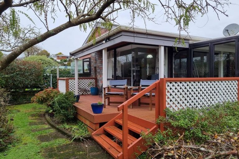 Photo of property in 94/2 Awanui Street, Merrilands, New Plymouth, 4312